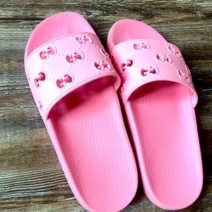 Size 9 Pink Gucci Slides